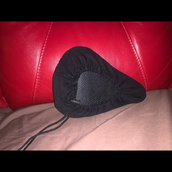 Gel foam bicycle seat cover NWOT - Picture 3 of 3